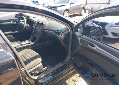 2017 Ford Fusion Se z USA, uszkodzony, nr VIN 3FA6P0HD2HR264013